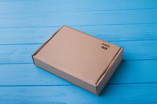 Corrugated mailer boxes